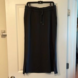 Lululemon athletic skirt size 10